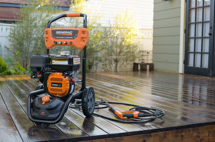 Generac 6923 cleaning a wooden deck