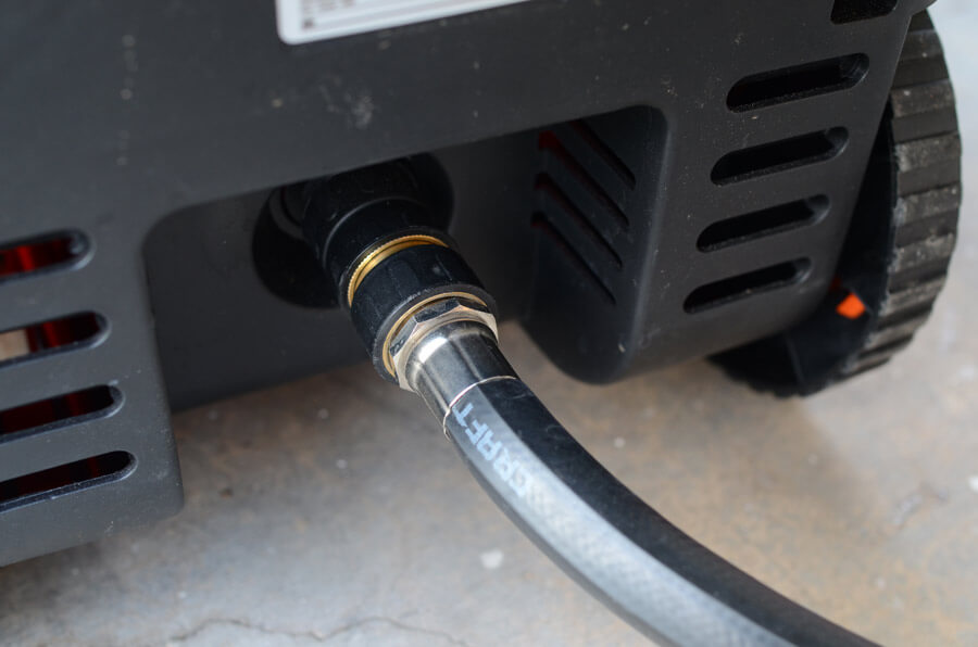 the Ivation's water supply connection