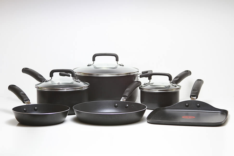 all pieces of the T-fal cookware set