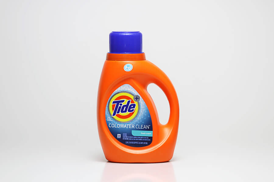 solo bottle of Tide Coldwater Clean