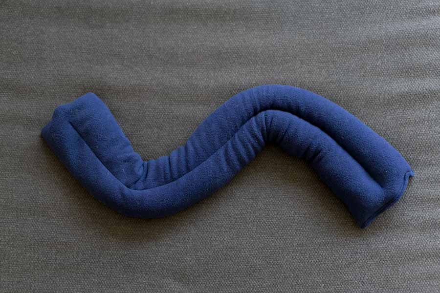 Sunny Bay's blue neck wrap