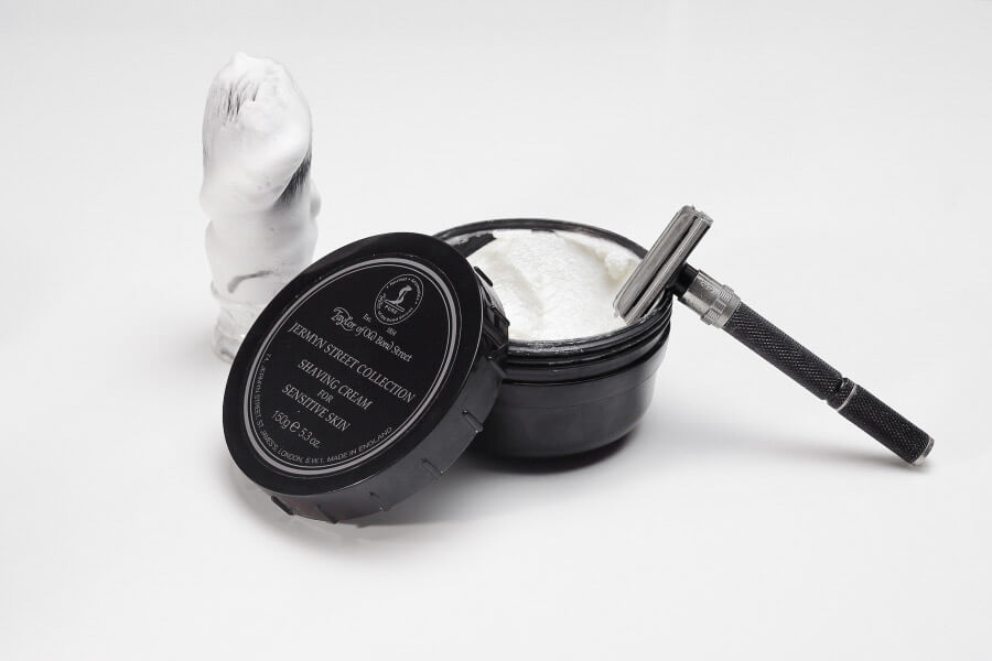 Taylor of Old Bond Street shaving cream with razor