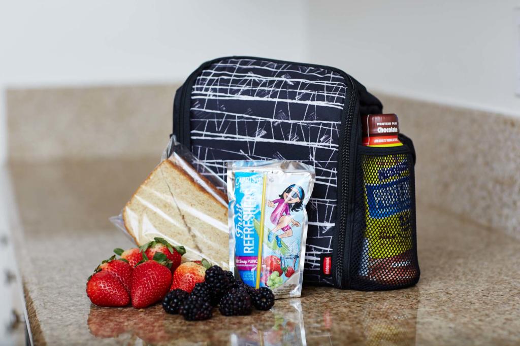 rubbermaid lunchblox with school lunch