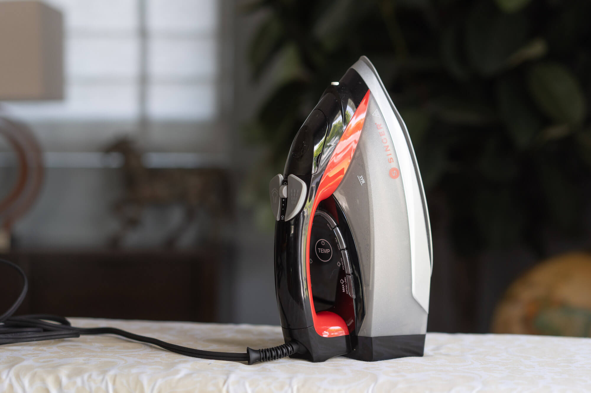 Singer - SteamLogic Plus-770 iron