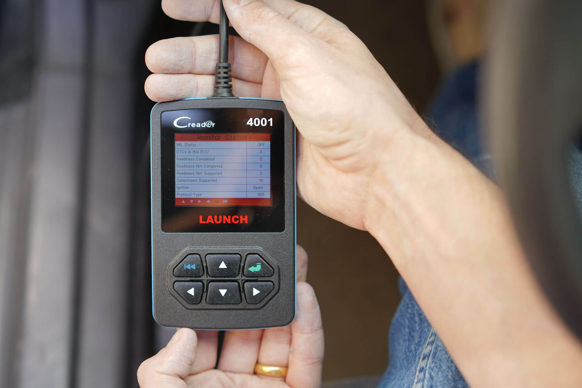 Launch - creader 4001