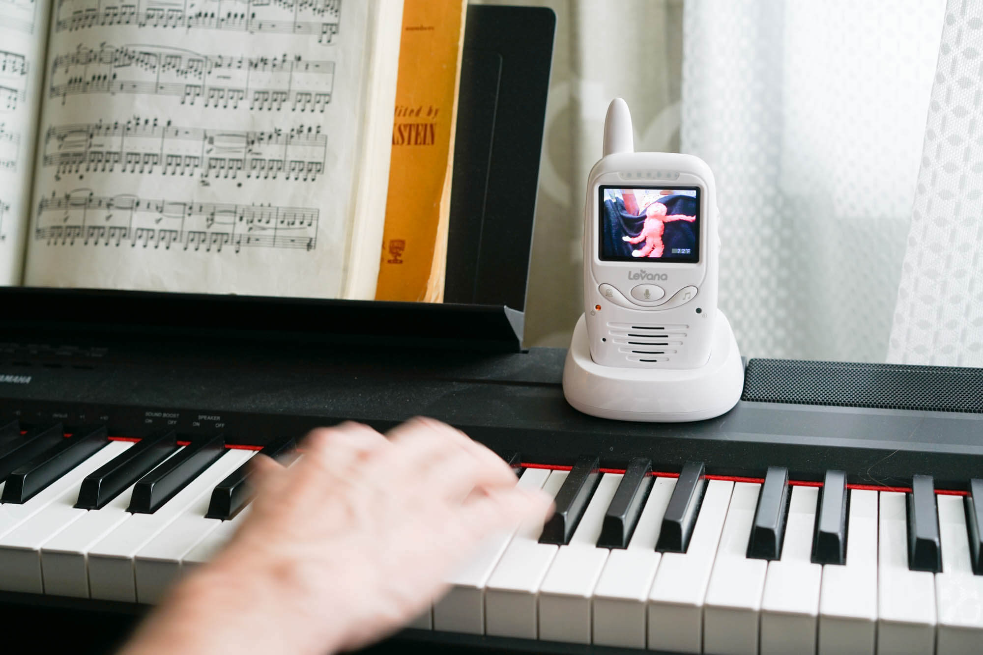 monitoring the Levana - Jena while playing piano