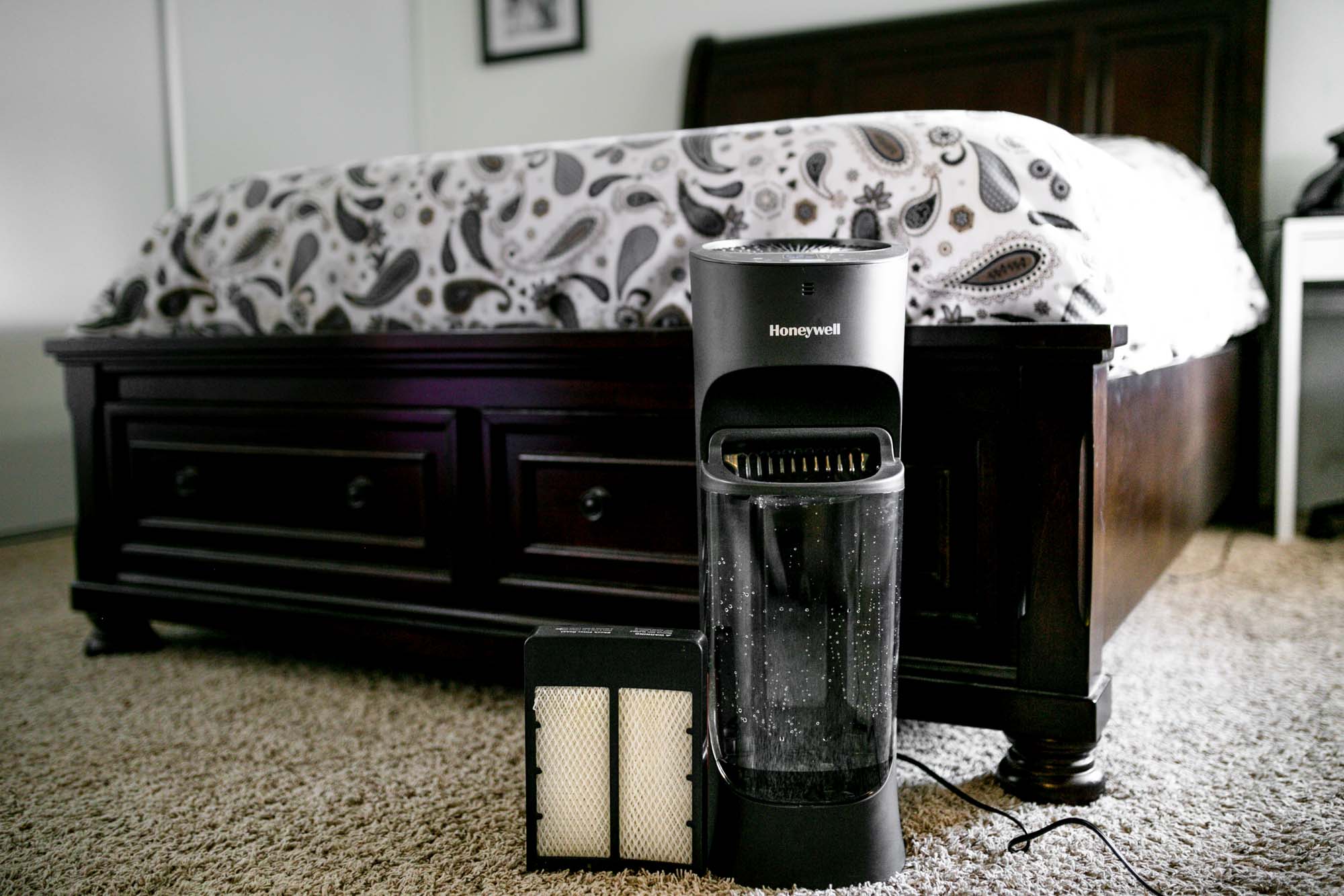 the Honeywell - HEV620 in a bedroom