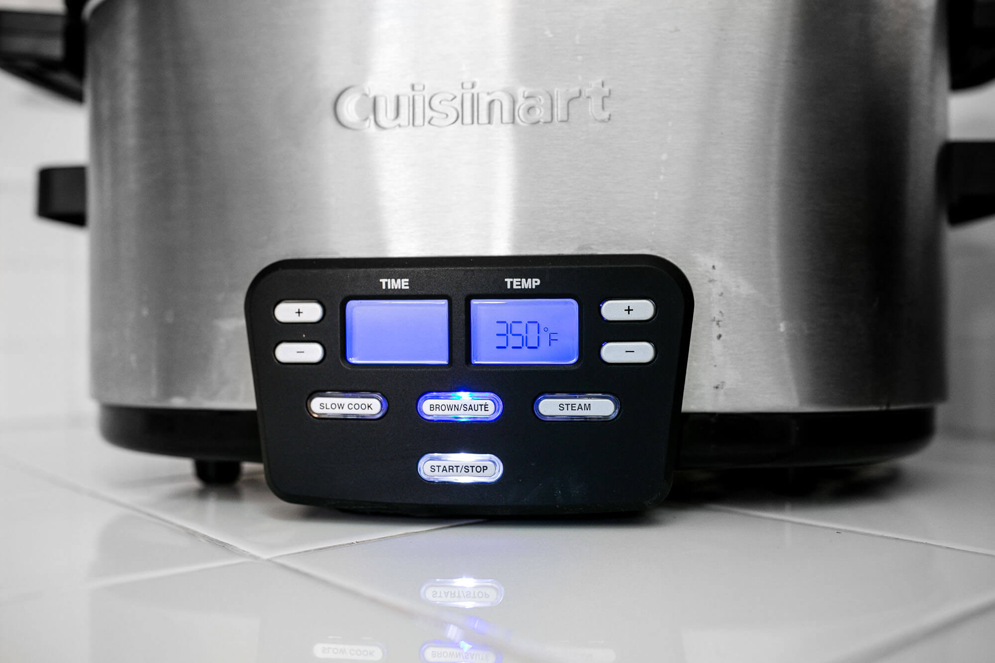 programmable slow cooker controls closeup