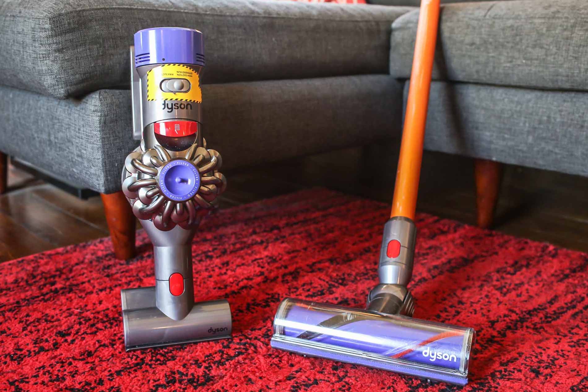 closeup of the Dyson V8