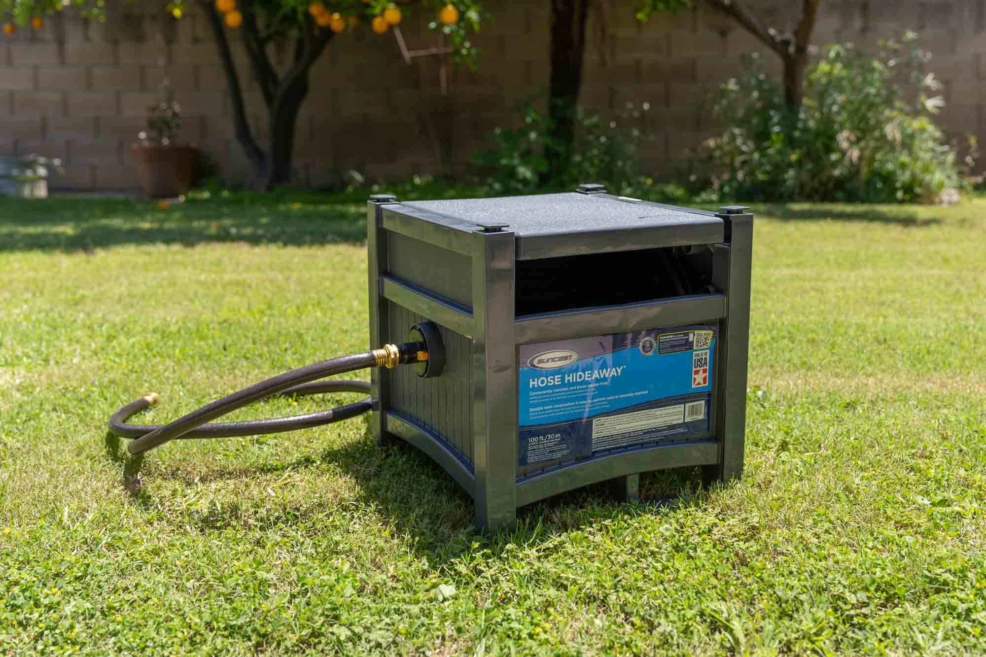 Suncast - Hose Hideaway