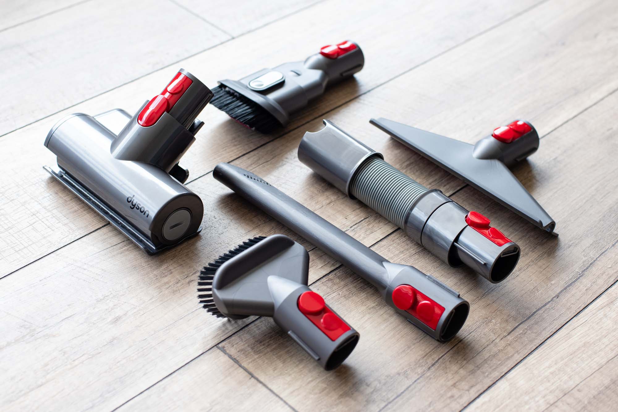 Dyson V7 Trigger attachments
