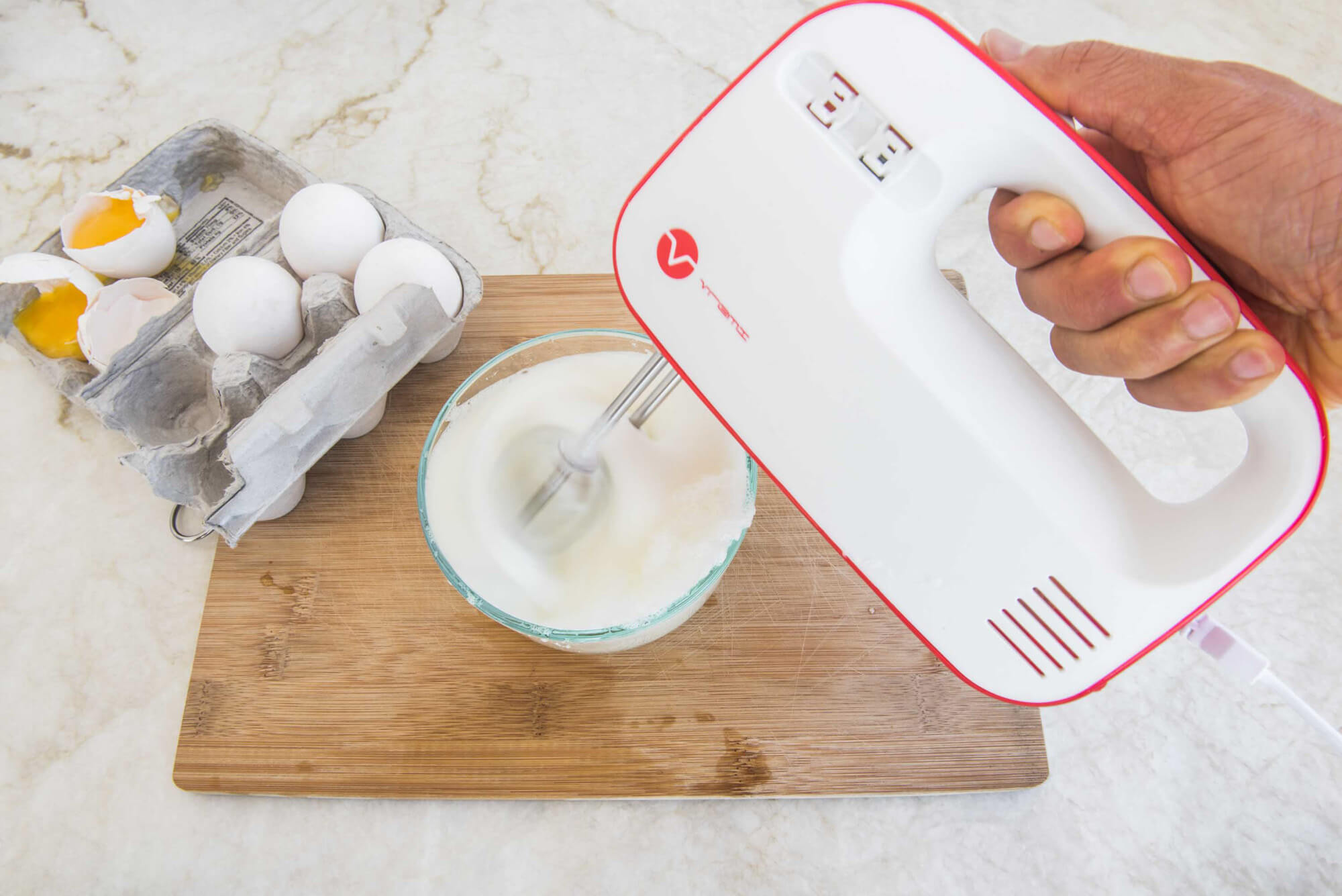electric hand mixing egg whites