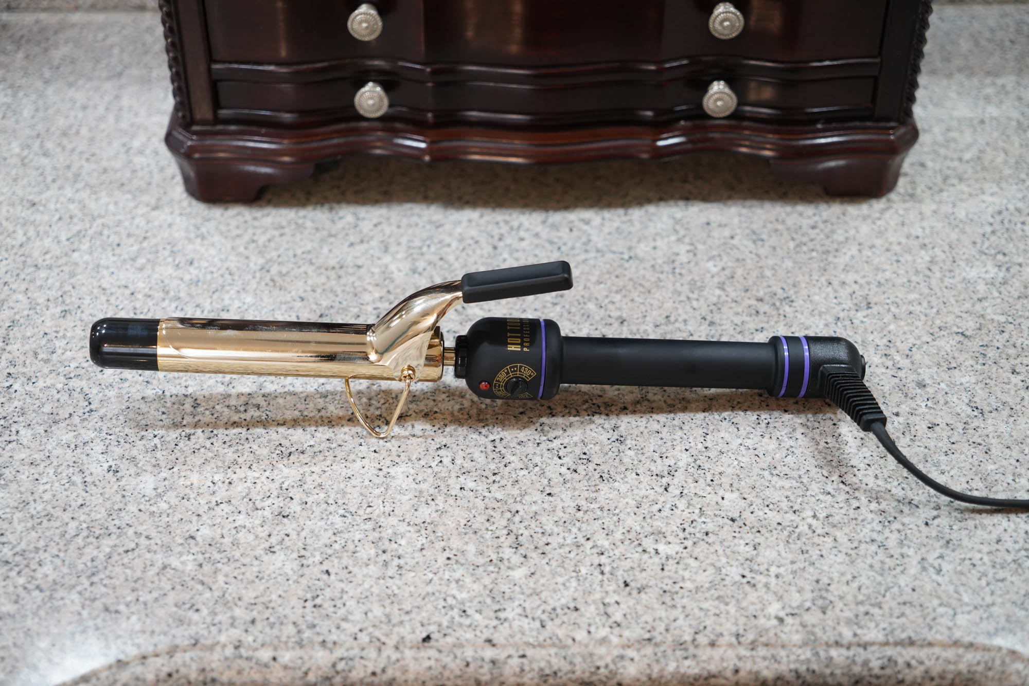Hot Tools curling iron