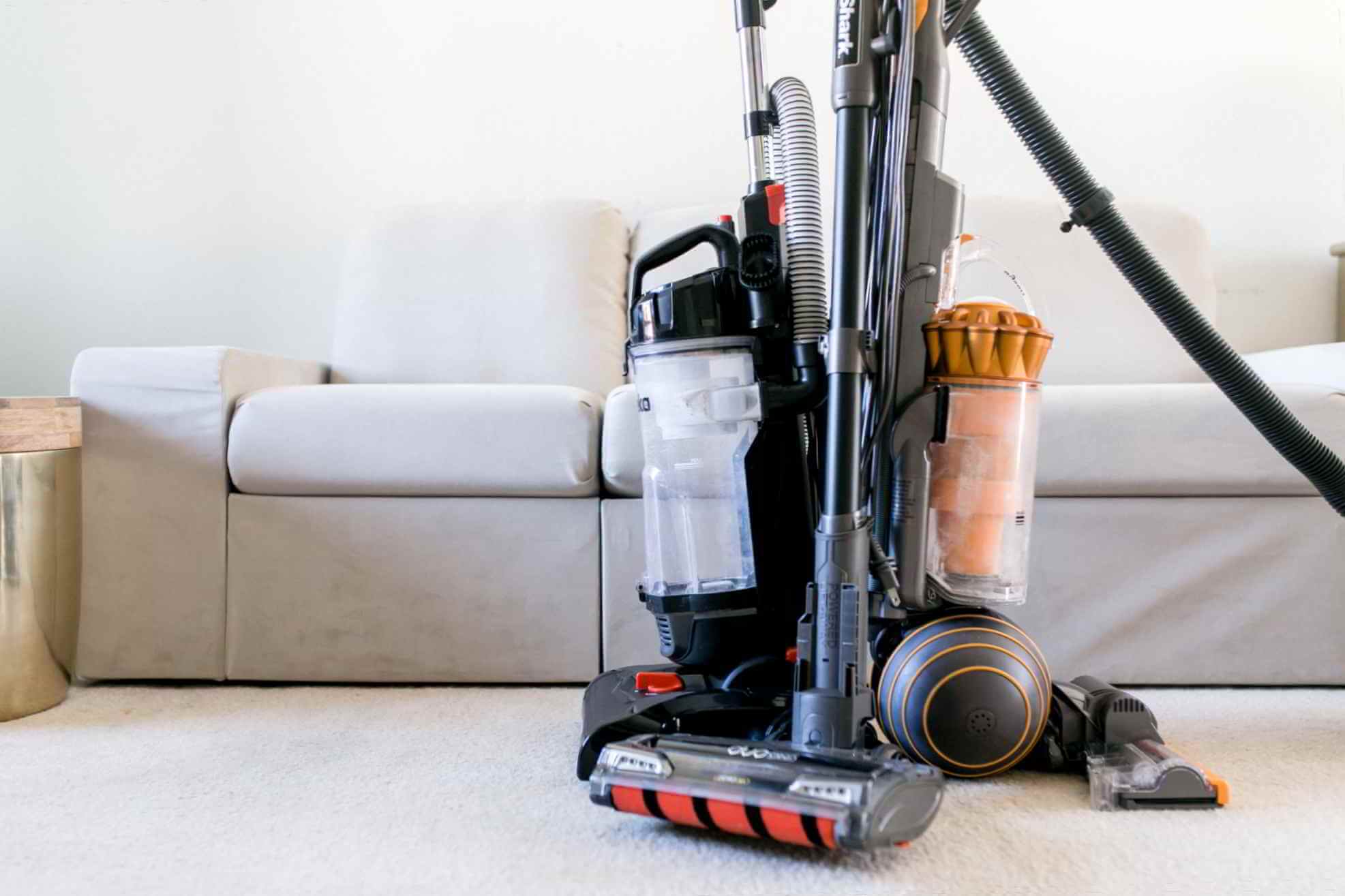 Canister vs. upright vacuums