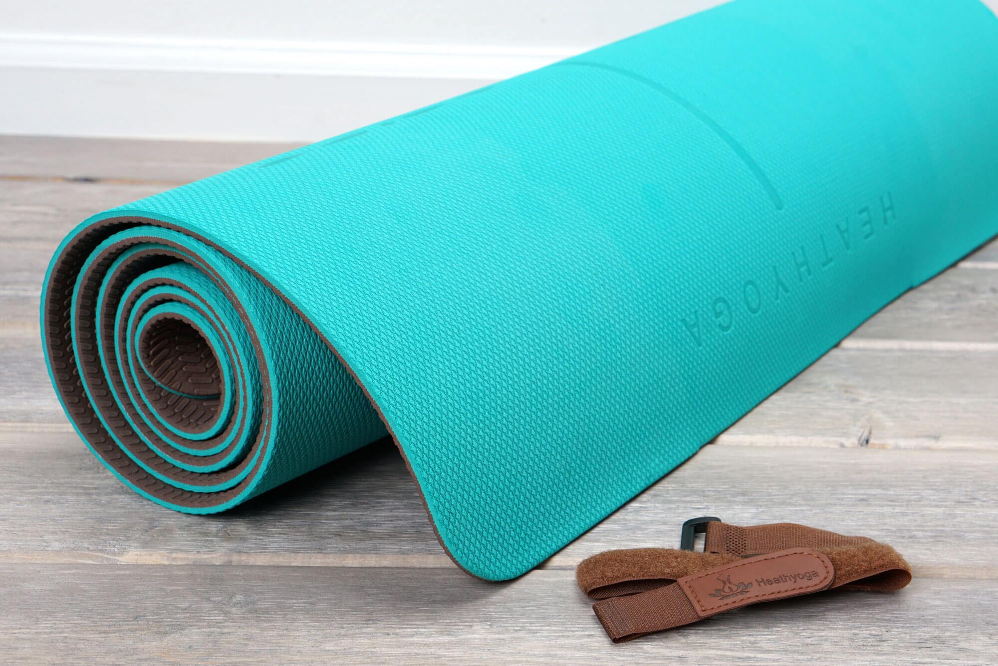 Heathyoga mat with velco strap