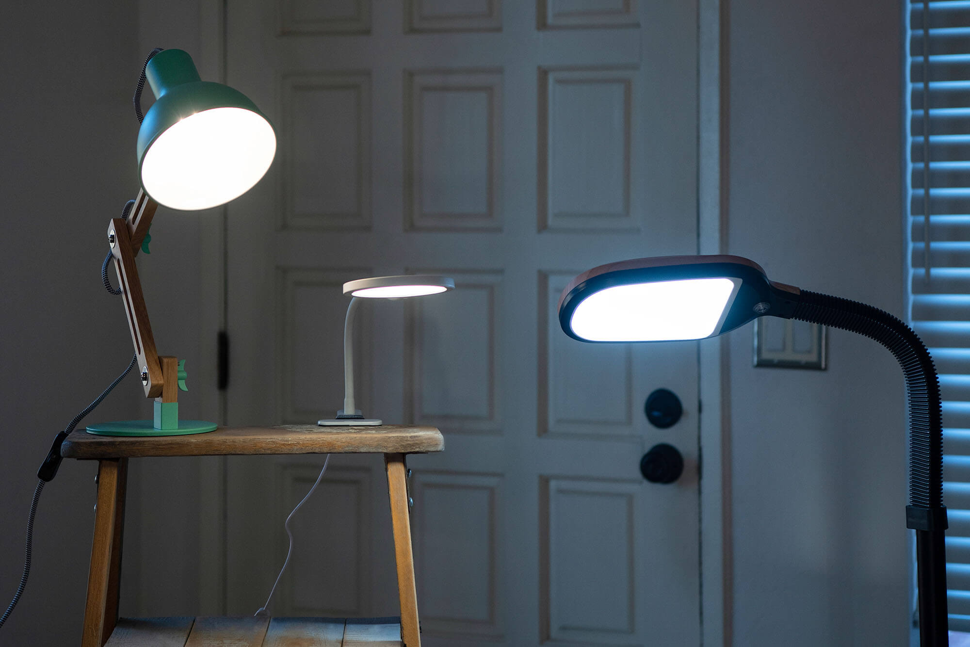 non winning reading lamps