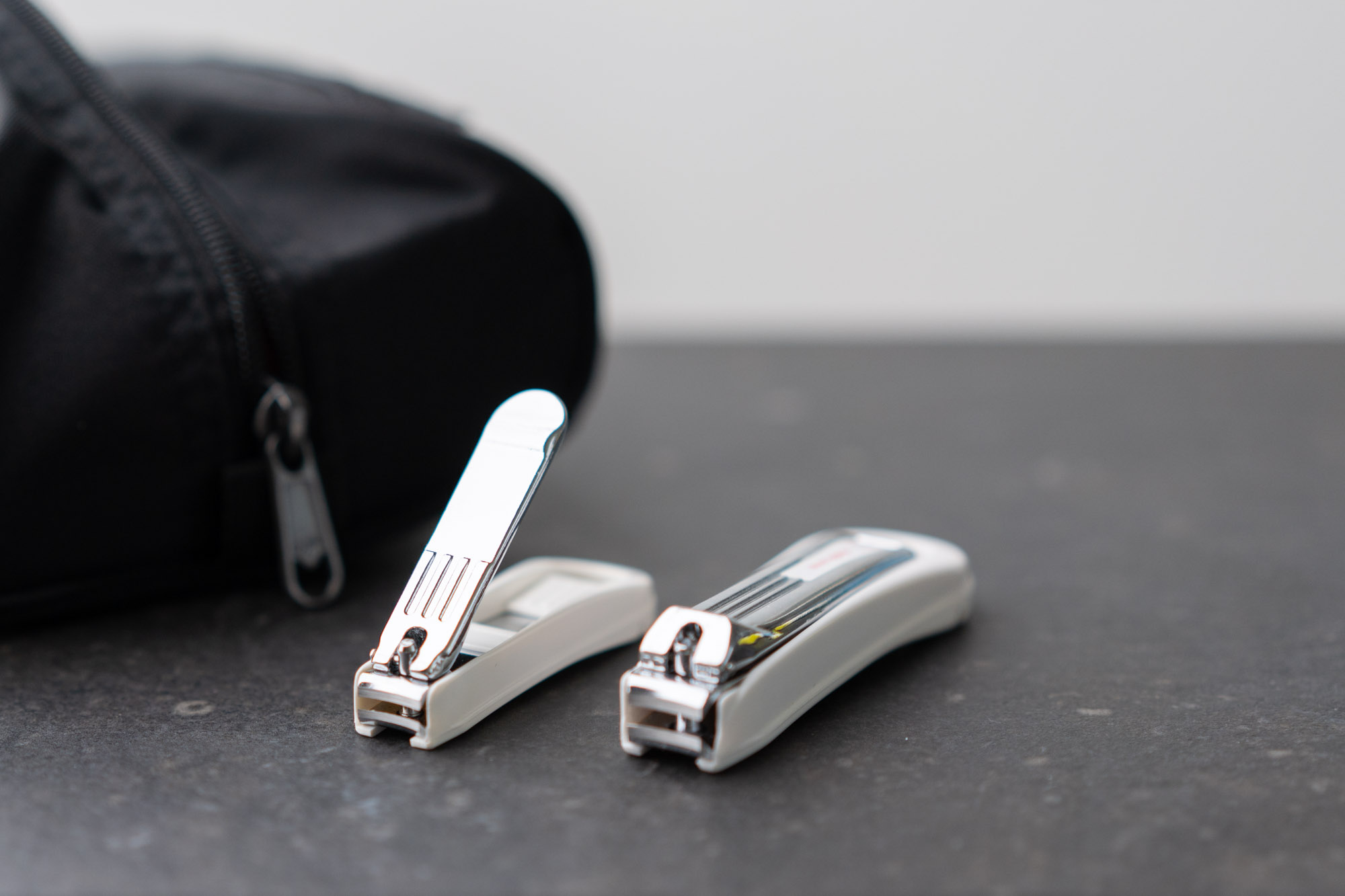 nail cilppers with catchers